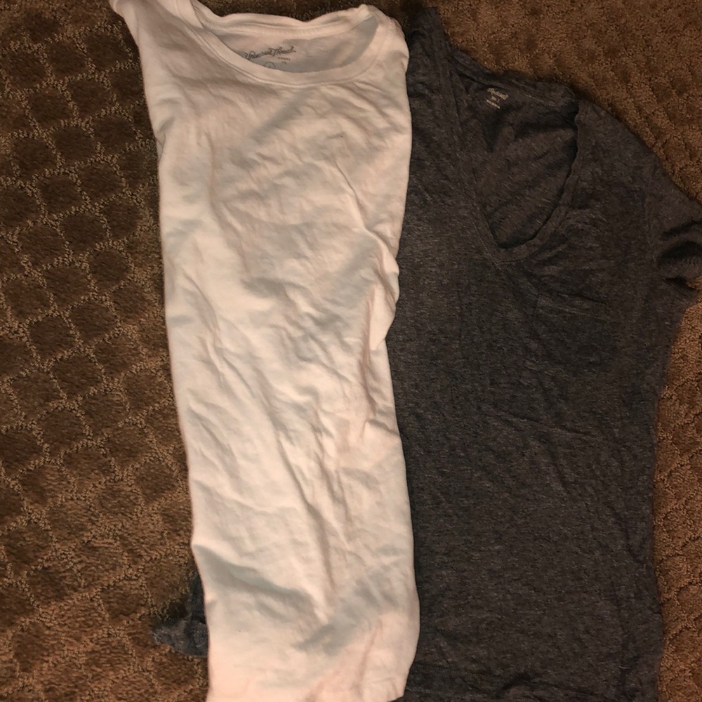 2 t-shirts